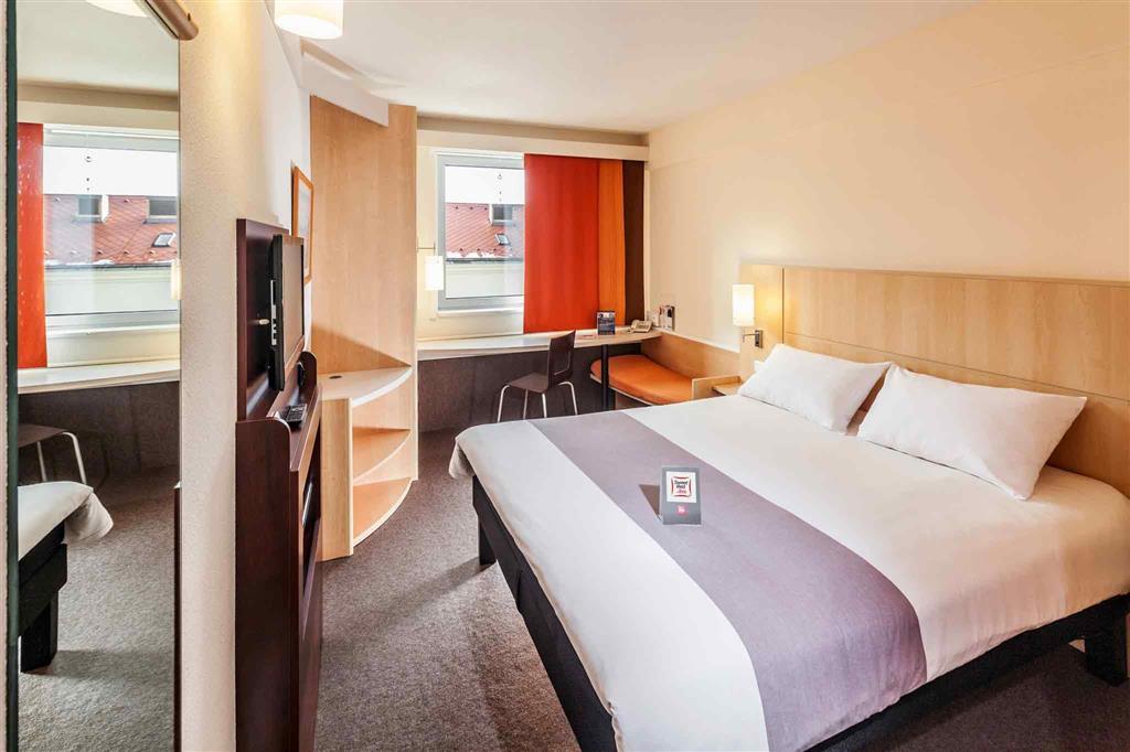 Ibis Praha Wenceslas Square Esterno foto