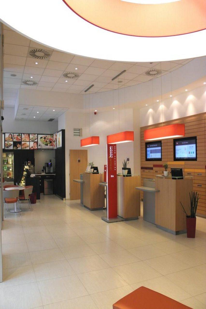 Ibis Praha Wenceslas Square Esterno foto